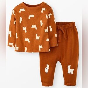 Hanna Andersson Brown Llama Pajama Set
